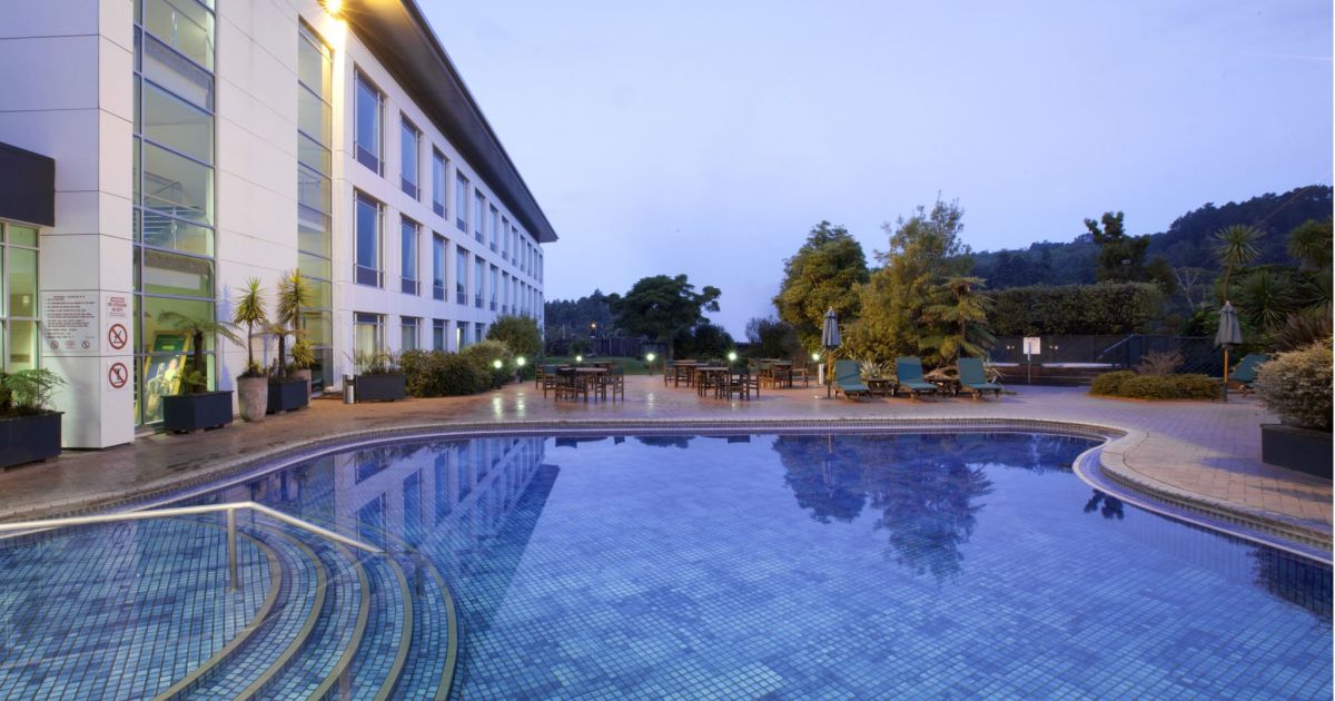 Holiday Inn Rotorua, New Zealand Book Golf Holidays & Flights